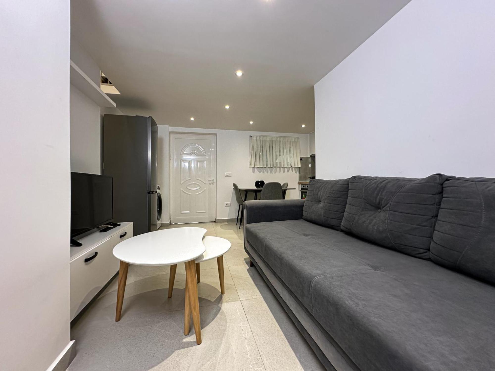 Home Select Tirana 2 Экстерьер фото