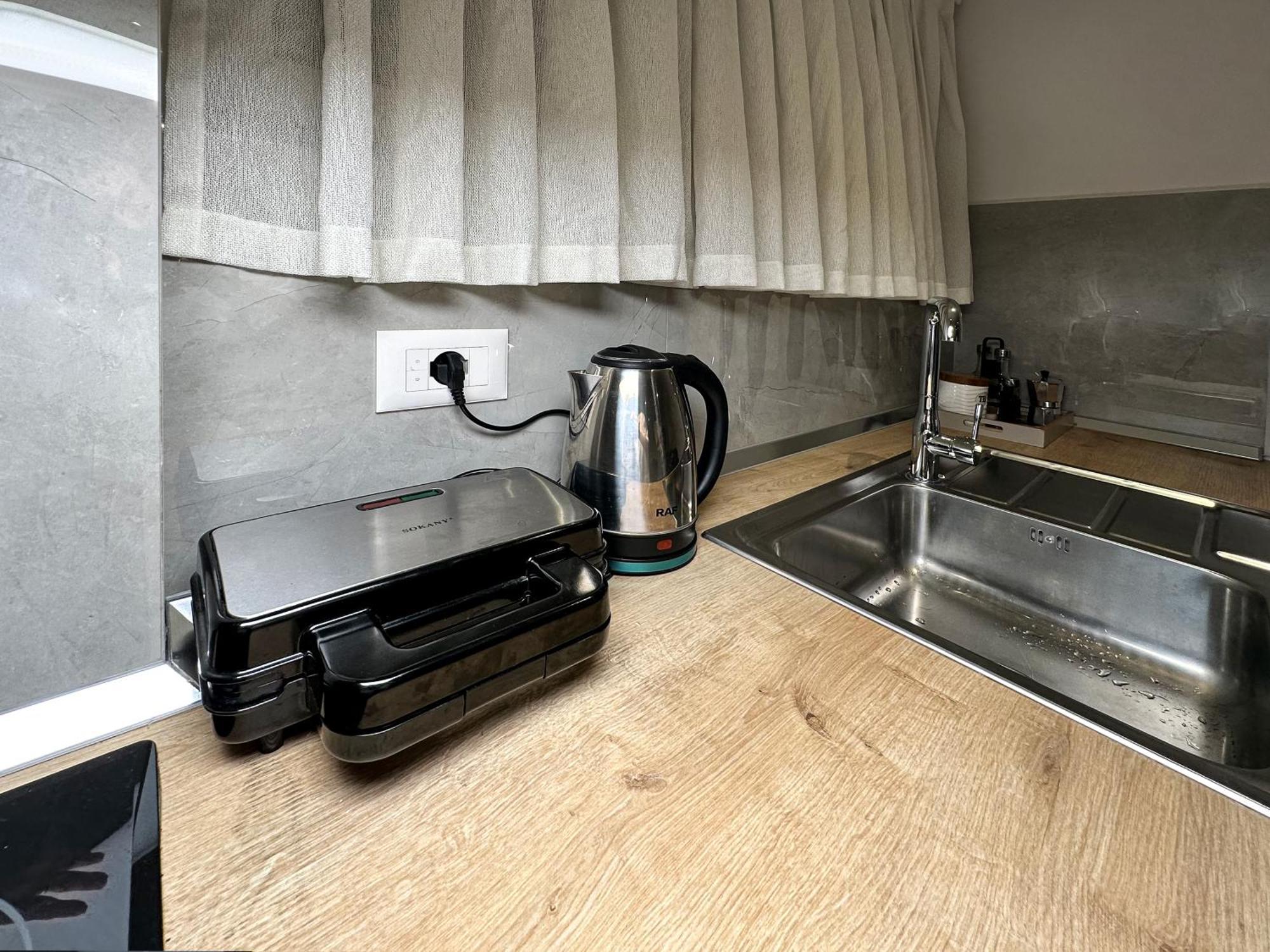 Home Select Tirana 2 Экстерьер фото