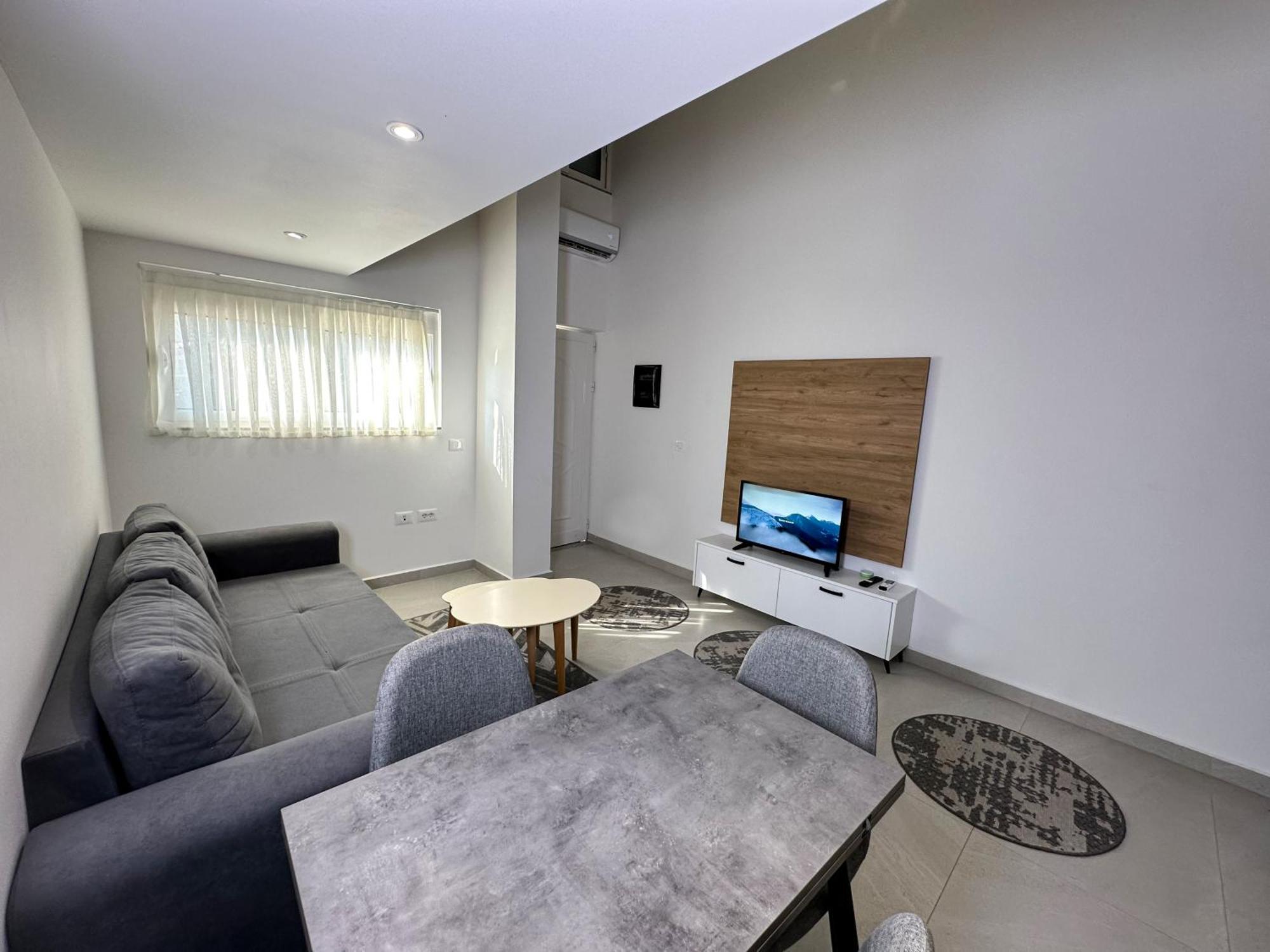 Home Select Tirana 2 Экстерьер фото