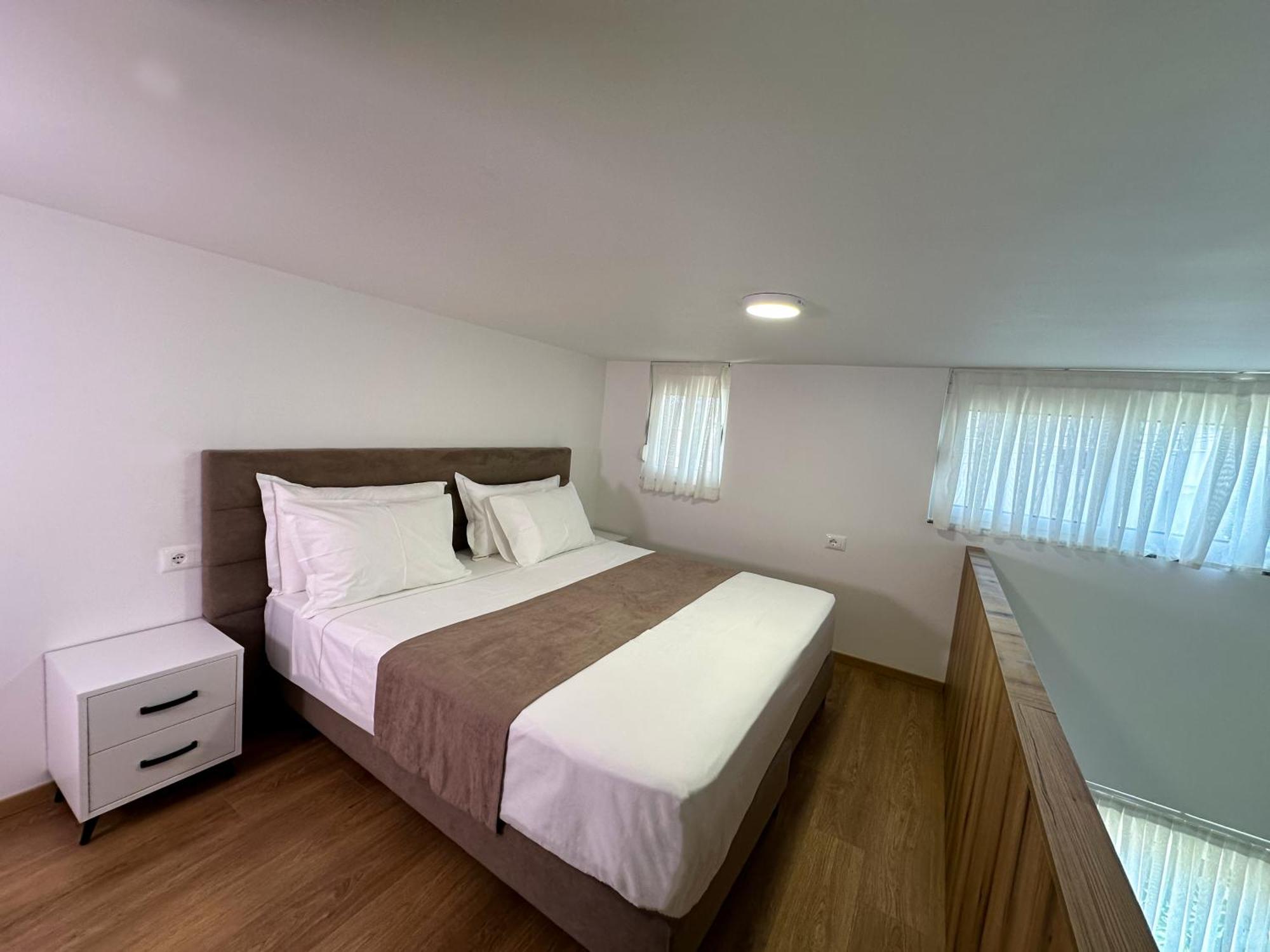Home Select Tirana 2 Экстерьер фото